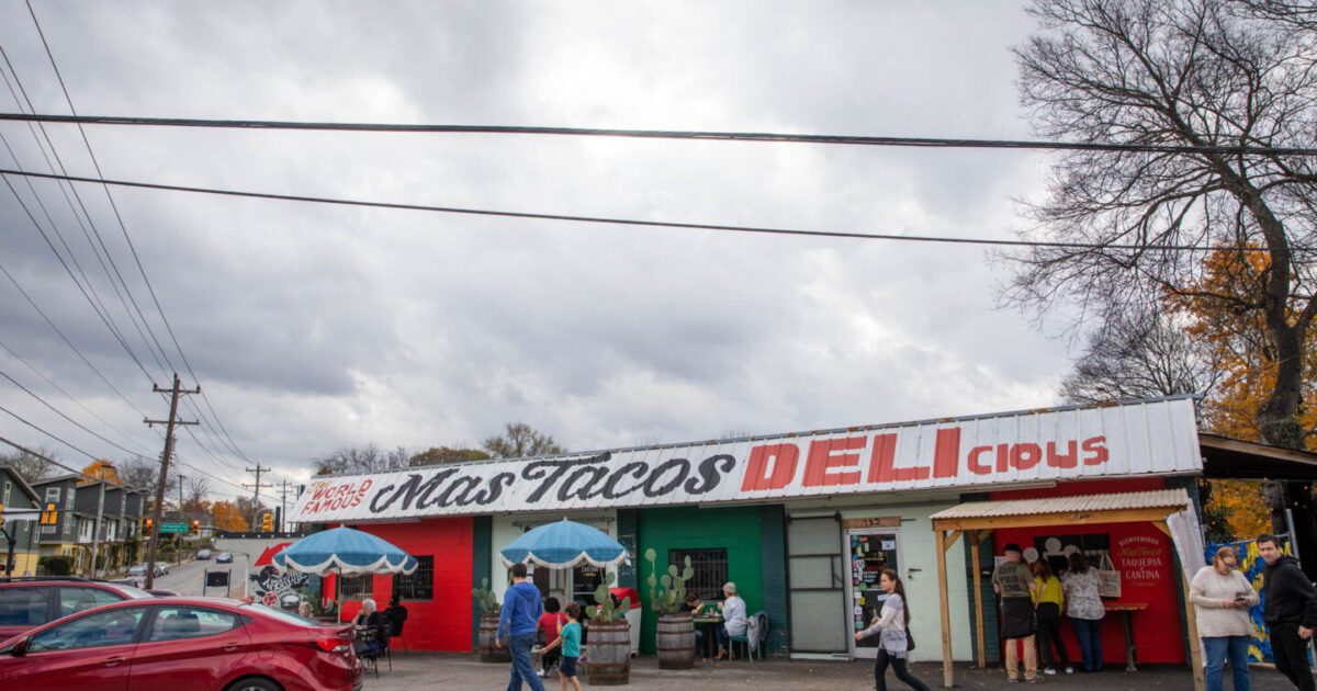 Inside Mas Tacos Por Favor, Nashville's favorite taco spot